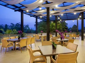 Padjadjaran Suites Resort and Convention Hotel - Image 4