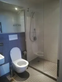 Frontbeach 2bdr 2bath luxury apartment in obzor - Image 3