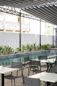 Apple Hotel - Image 3
