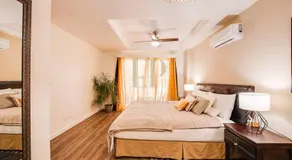 CR MARIPOSA RENTALS Santa Ana Centro 2BR with Terrace Walk Everywhere - Image 2