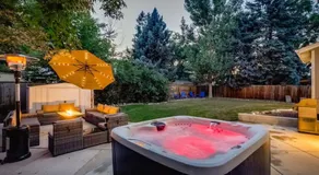 A Great Location Modern Home With A Hot Tub - Image 2