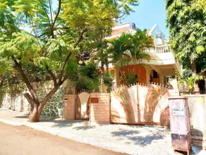 Sai Villa (spacious 4bhk luxury villa with Garden) - Image 2