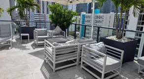 New Apartments with Free Parking - Image 4