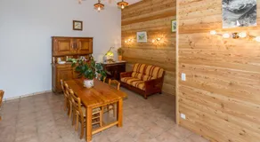 Les Clarines Perceneige - Chambre d'Hôtes Vue Sur Montagne & SPA - Image 5