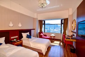 Hongkou Hotel - Image 2
