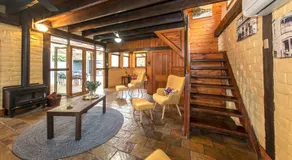 Willunga Cottage- Sleeps 6 Pool - Image 3