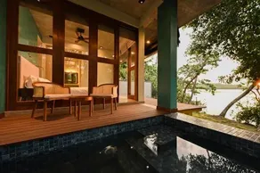 Roo Water Villas - Image 1