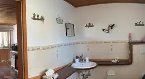 Top location central - Image 5