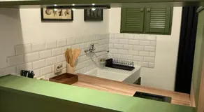 Independent studio on a property - Image 3