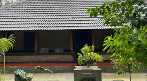 Aravanazhi tharavadu - Image 5