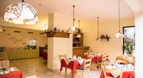 Hotel Janssen - Image 5