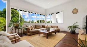 Charlotte Estate Luxury Byron Retreat w Pool Events - Image 4