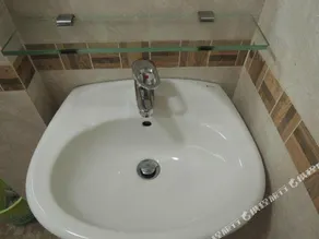 Danh Nam Hotel 1 - Image 5