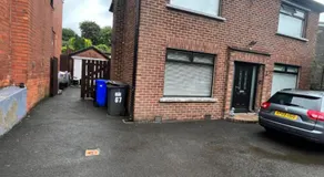 Belfast private room en-suite & own access - Image 4