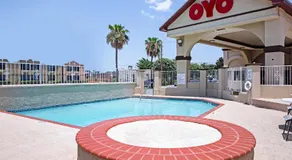 OYO Hotel McAllen Airport South - Image 3