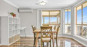Stinson House - 9 Mins to Racetrack, Serene Escape - Image 5