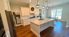 Gillian Grove in South Tyler - Image 4