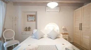 LUCA'S HOUSES - Image 2