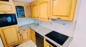 Chalet Alpin, central et parking - Image 5