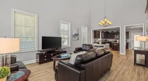 Luxury 2 bedroom Townhouse #5 - Image 2