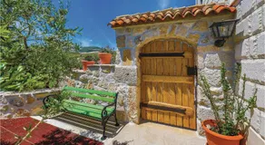 Nice Home In Trogir With House Sea View - Image 4