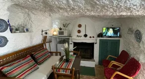 Cueva El Madrono - Image 4