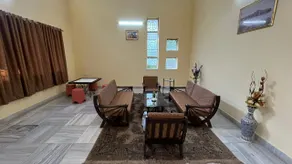 Palm Groove Holiday Home - Image 3