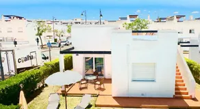 VILLA IZAN - Image 4