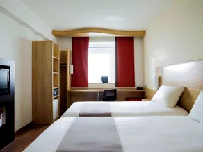 Ibis Sibiu Centre - Image 3