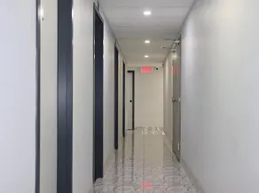 AMR Hotel Inc - Image 5