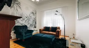 The Manor Apartments - Image 2