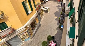 Vinessa Rooms - Image 2