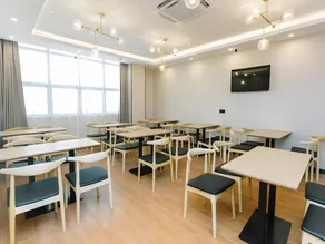 Green Tree Inn Express Nanjing Lukou Airport - Image 5