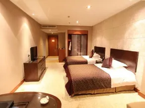 Huayuan Hotel - Image 2