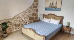 Despoinas House - Image 2