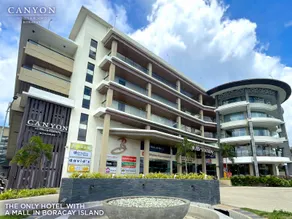 Canyon Hotels & Resorts Boracay - Image 3