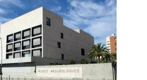 Precioso piso en Almería centro con parking gratis - Image 5