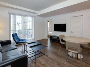 Ramada by Wyndham Fort McMurray - Image 3