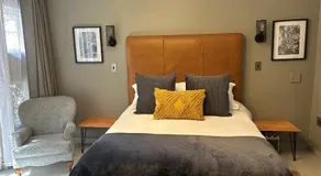 Battiss Guest House - Image 2