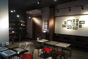 V Square hotel - Image 2