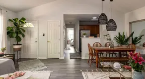 RARE Downtown Matthews walk 2 shops restauraunts hike CLT 2 Bedroom not 3br - Image 3