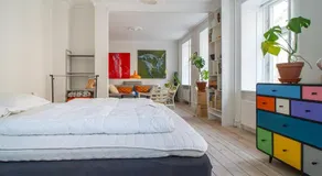 Stylish & Spacious Apartment in Trendy Nørrebro - Image 2