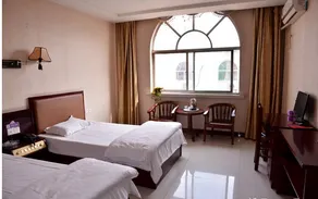 Hongqiao Hotel - Image 3