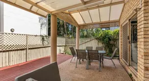 McNaughton Townhouse - Image 4