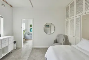 Tamarama Oceanfront Apartment - Best View in Sydney - Image 2