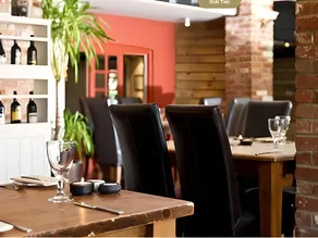 The Greyhound Inn  Aldbury - Image 4