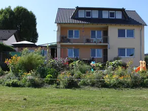 Spacious Apartment in Bettenfeld with Private Terrace - Image 5