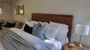 Secluded Luxury Escape Red Hill-Peppercorn Cottage - Image 2
