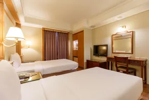 SL MOTEL - Image 3