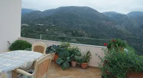 Tourloti Village House - Image 5